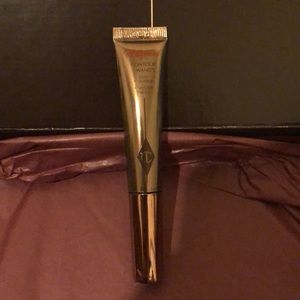 Charlotte Tilbury Contour Wand in FAIR/MEDIUM